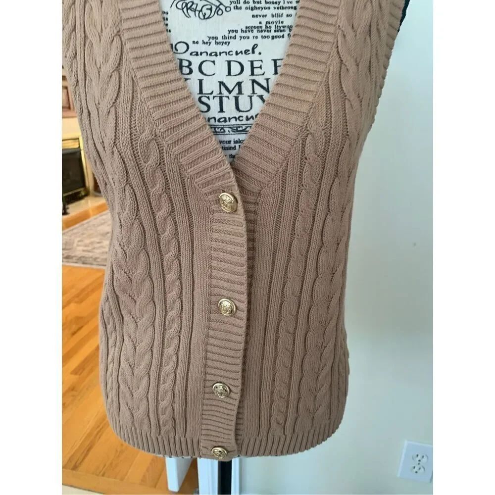 Nicole Miller NWOT Sweater Vest